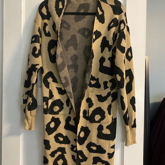 Sweaters - Cheetah sweater